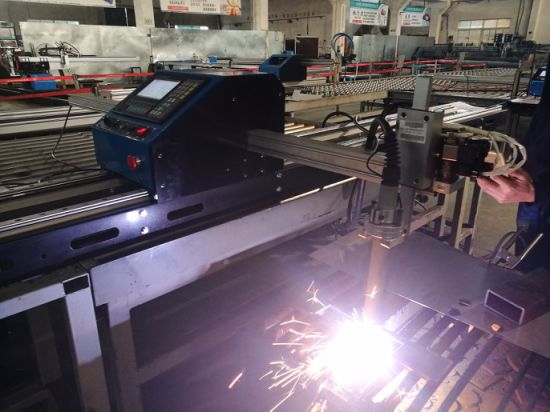 آلة قطع البلازما CNC لألومنيوم معدن الفولاذ المقاوم للصدأ