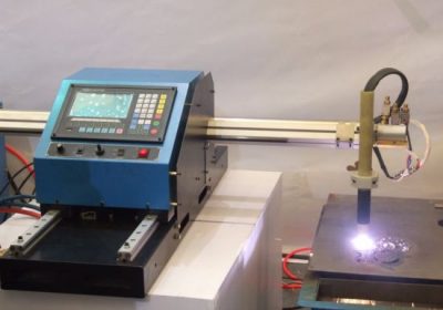 سعر المصنع الإعلان آلة قطع البلازما باستخدام الحاسب الآلي للوحة معدنية